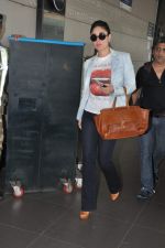 Kareena Kapoor leave for Dubai on 7th Nov 2013